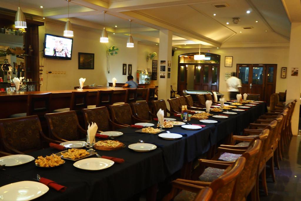 ג'פארה The Gecho Inn Town מראה חיצוני תמונה