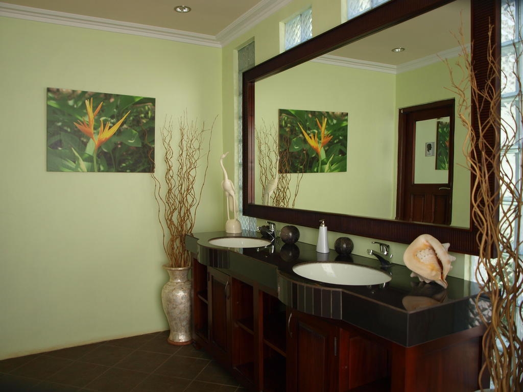 ג'פארה The Gecho Inn Town מראה חיצוני תמונה